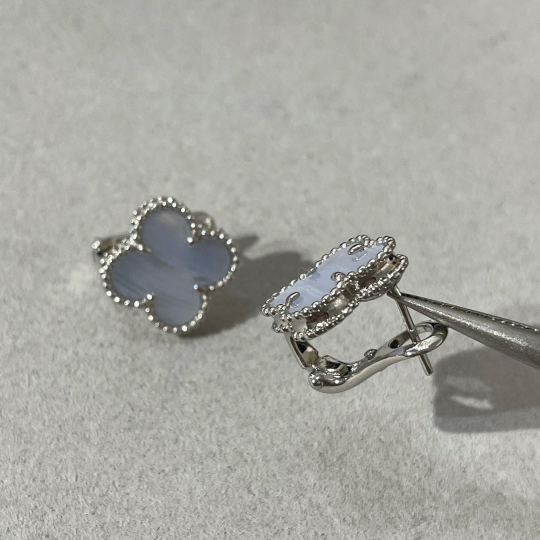 [⭐Maelin]CLOVER CHALCEDONY SILVER STUD EARRINGS