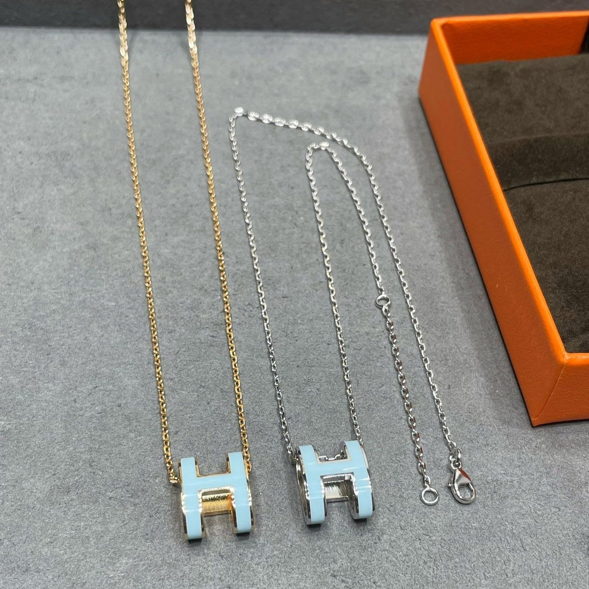 [⭐Maelin]POP H SKY BLUE NECKLACE
