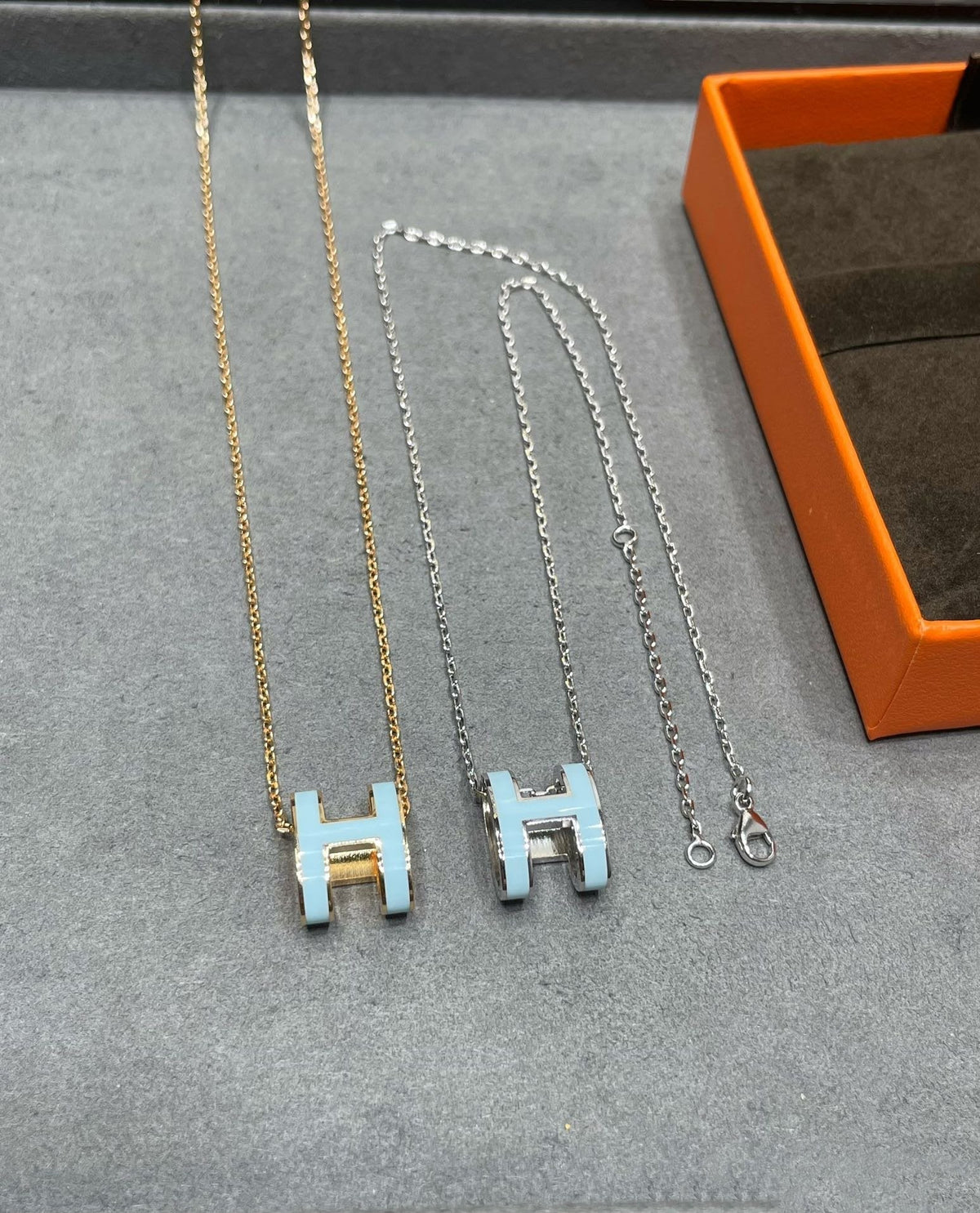 [⭐Maelin]POP H SKY BLUE NECKLACE