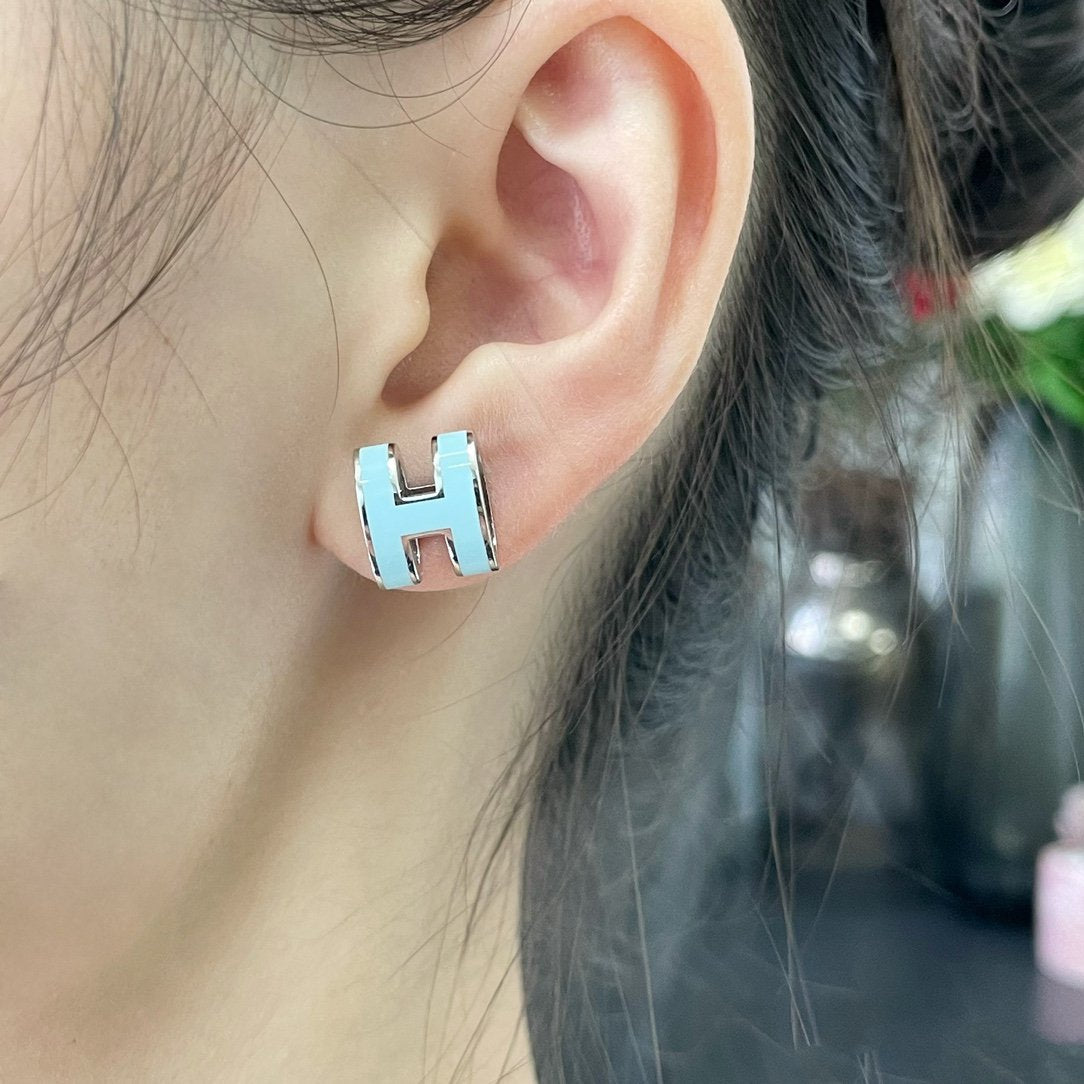 [⭐Maelin]POP H SKY BLUE STUD EARRINGS