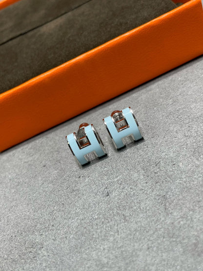 [⭐Maelin]POP H SKY BLUE STUD EARRINGS