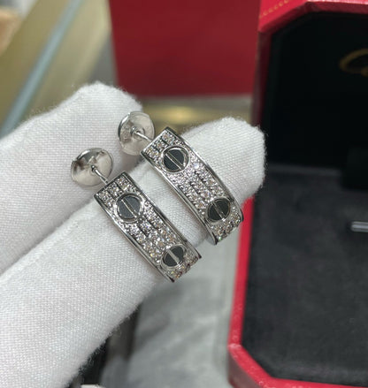 [⭐Maelin]LOVE CERAMIC DIAMOND PAVED SILVER EARRINGS