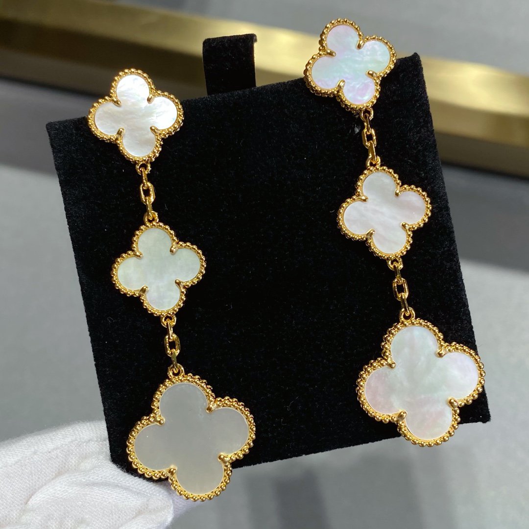 [⭐Maelin]CLOVER MOP 3 MOTIFS GOLD EARRINGS