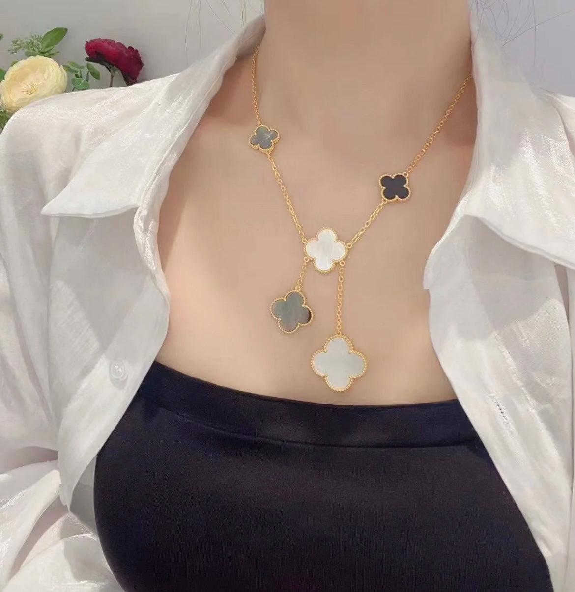 [⭐Maelin]CLOVER 6 MOTIF MOP ONYX GOLD NECKLACE