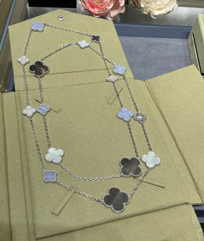 [⭐Maelin]CLOVER 16 MOTIF CHALCEDONY MOP SILVER NECKLACE