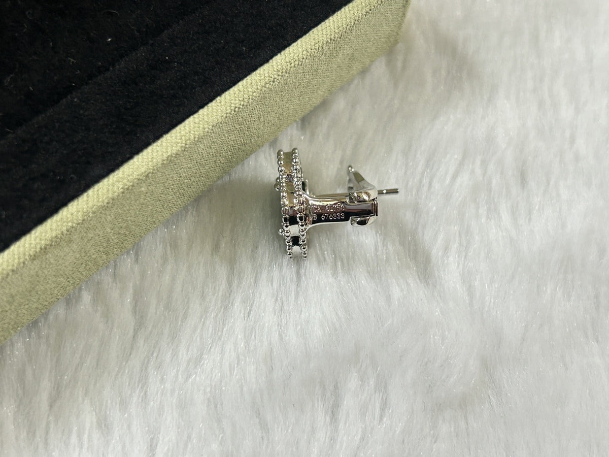 [⭐Maelin]CLOVER PIETERSITE MEDIUM STUD EARRINGS