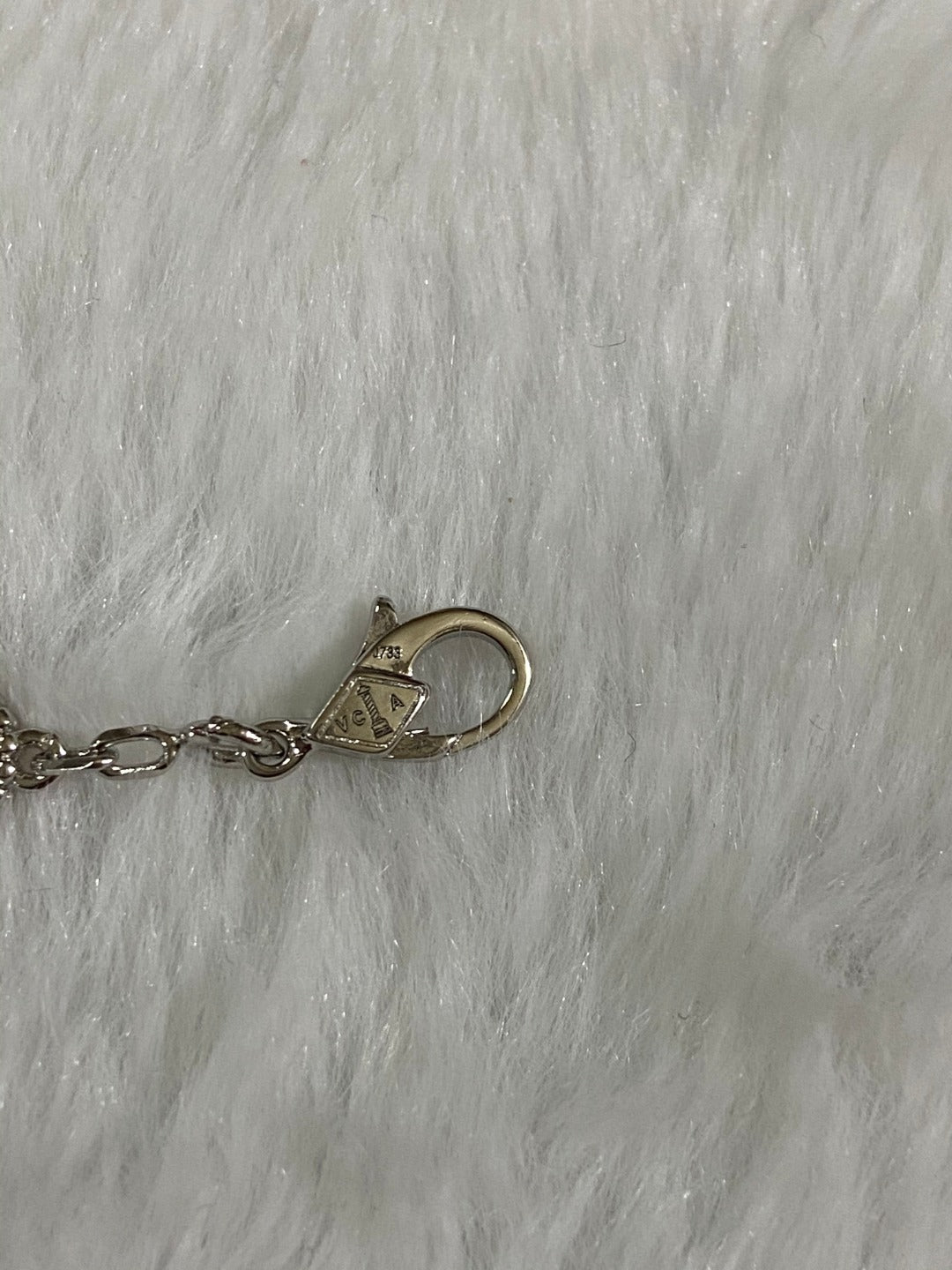 [⭐Maelin]CLOVER 1 MOTIF PIETERSITE BRACELET