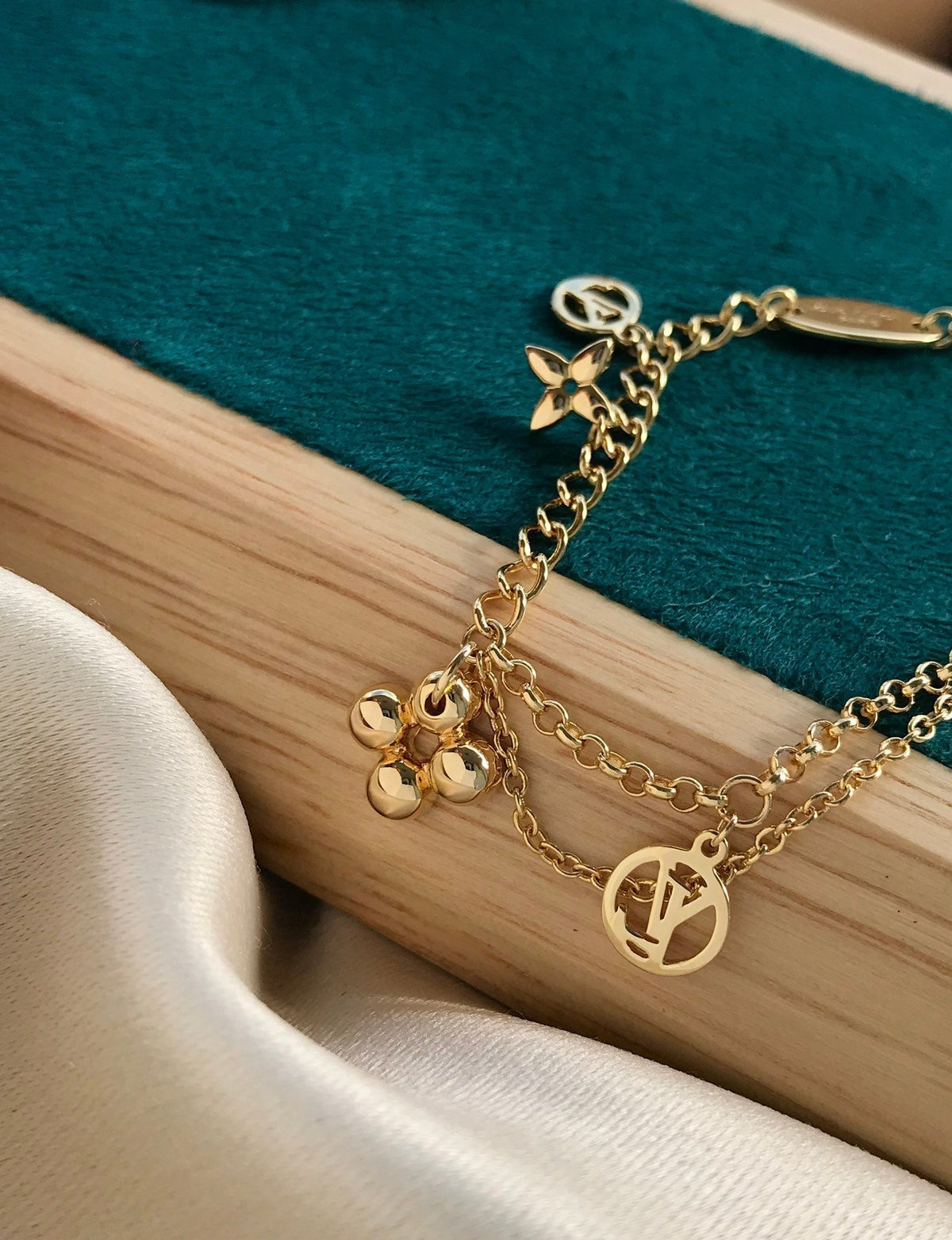 [⭐Maelin]BLOOMING PINK GOLD MOP BRACELET