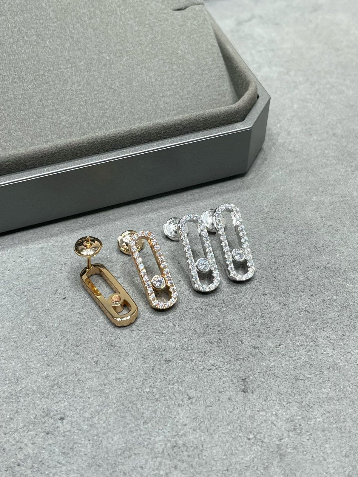 [⭐Maelin]MOVE UNO STUD DIAMOND PAVED EARRINGS