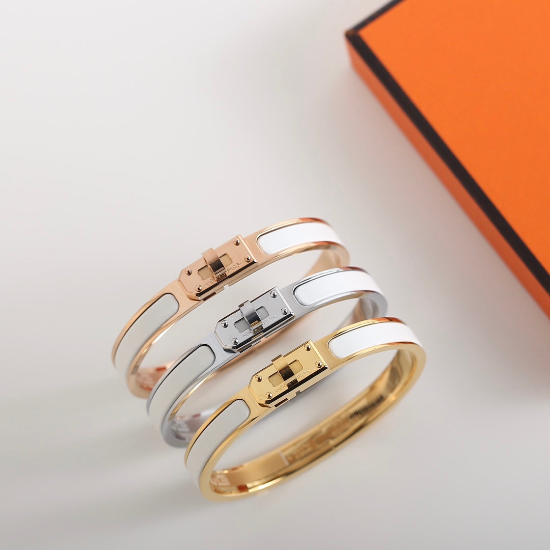 [⭐Maelin]HM KELLY WHITE BRACELET