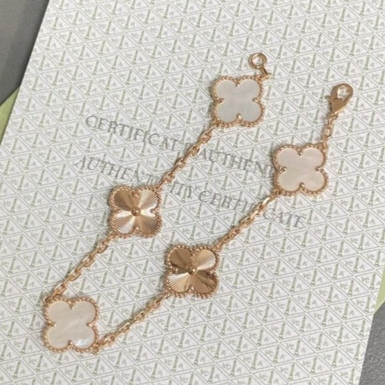 [⭐Maelin]CLOVER WHITE PEARL MOP 5 MOTIF BRACELET COLLECTION