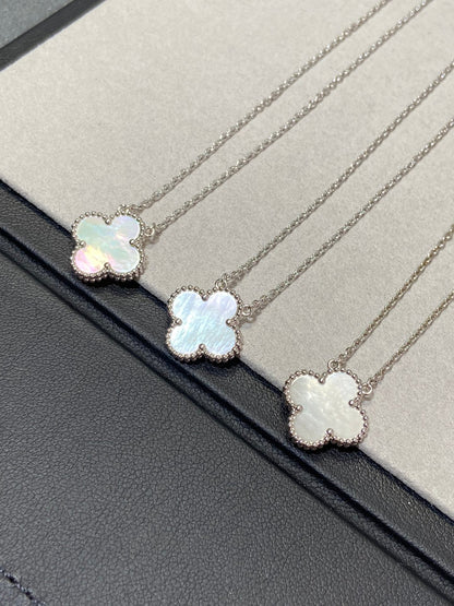 [⭐Maelin]CLOVER MEDIUM SILVER WHITE MOP NECKLACE