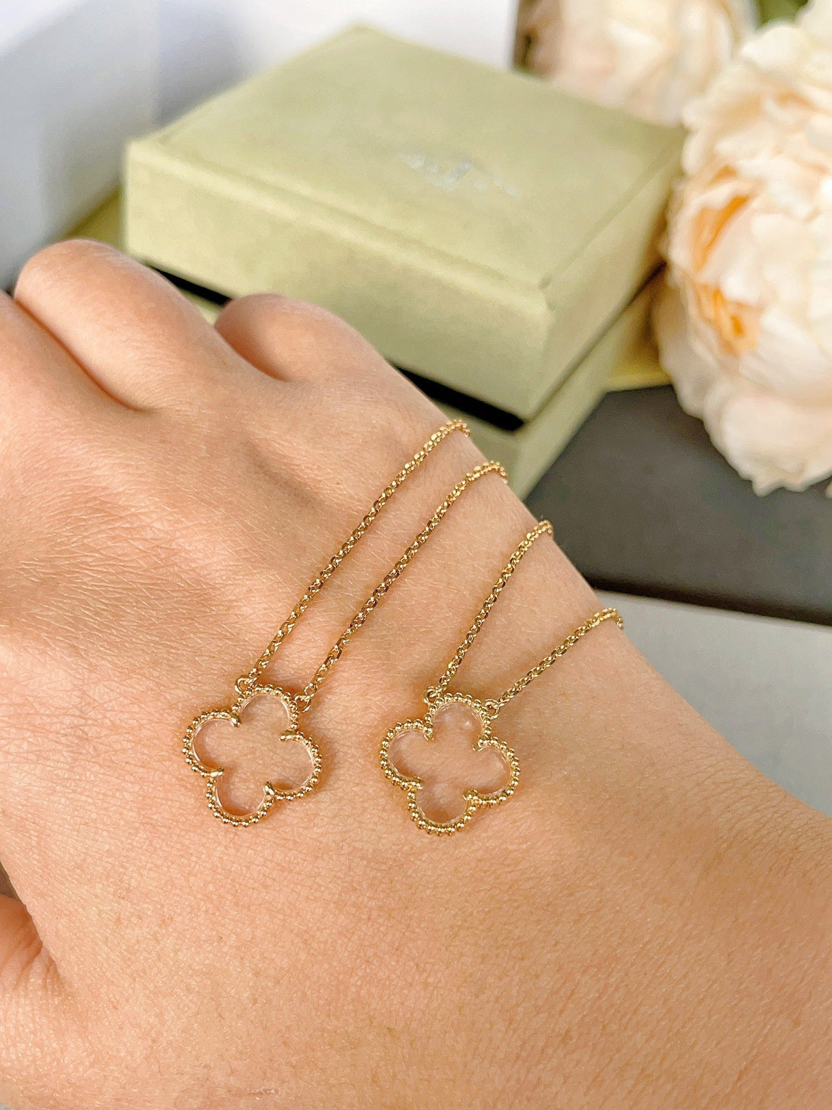 [⭐Maelin]CLOVER ROCK CRYSTAL ROSE GOLD NECKLACE