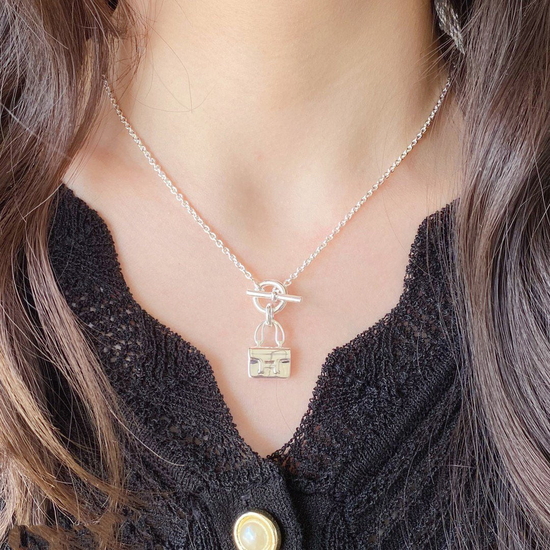 [⭐Maelin]CONSTANCE PEDANT SILVER NECKLACE