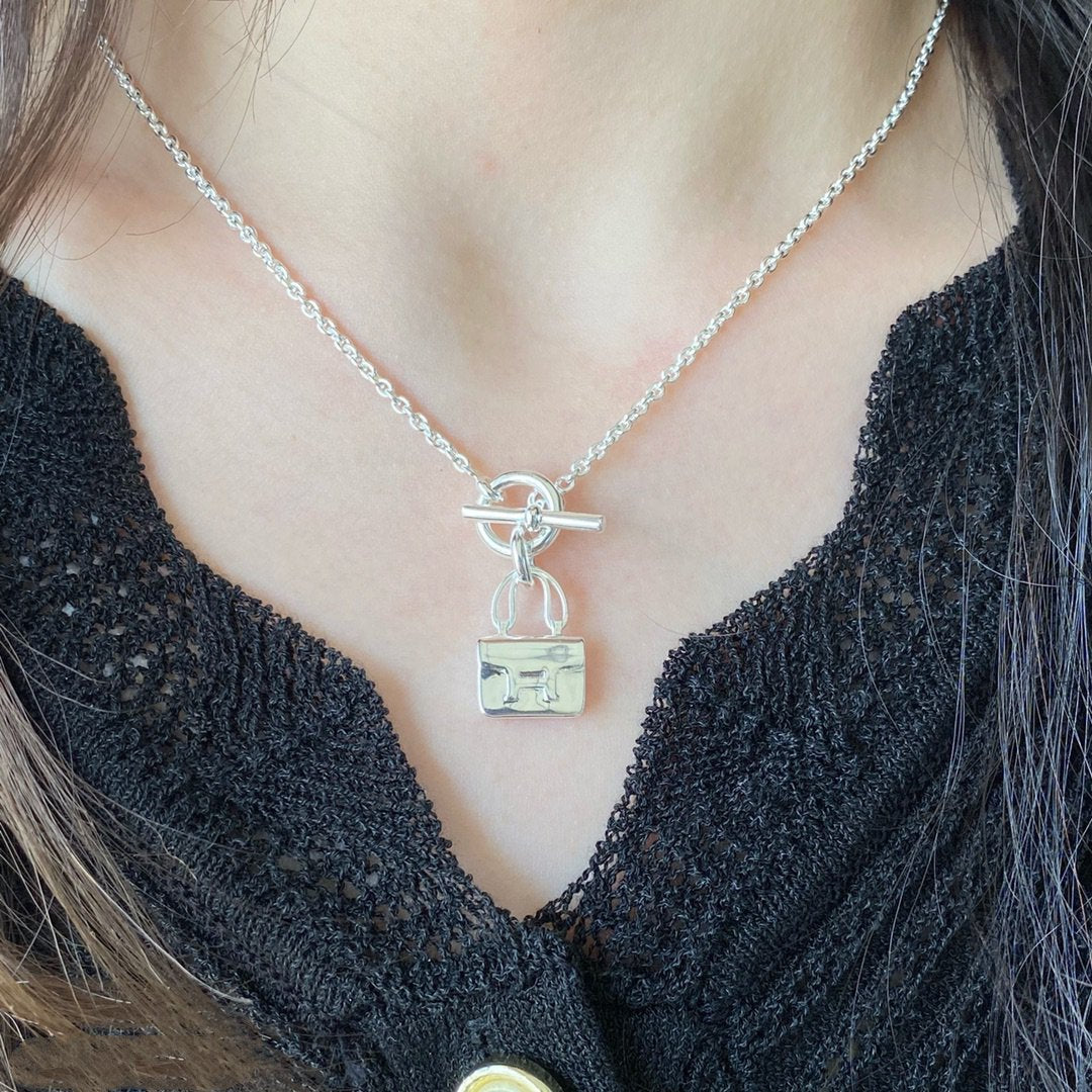 [⭐Maelin]CONSTANCE PEDANT SILVER NECKLACE