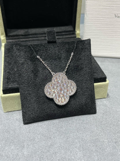 [⭐Maelin]CLOVER 25MM LARGE PENDANT DIAMOND PAVED SILVER NECKLACE