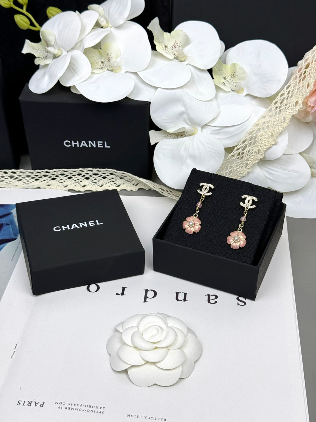 [⭐Maelin]26C Pink Camellia Enamel Pendant with Double C Earrings