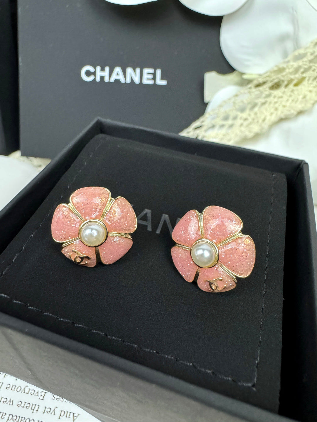 [⭐Maelin]26C Pink Camellia Pearl Enamel Stud Earrings