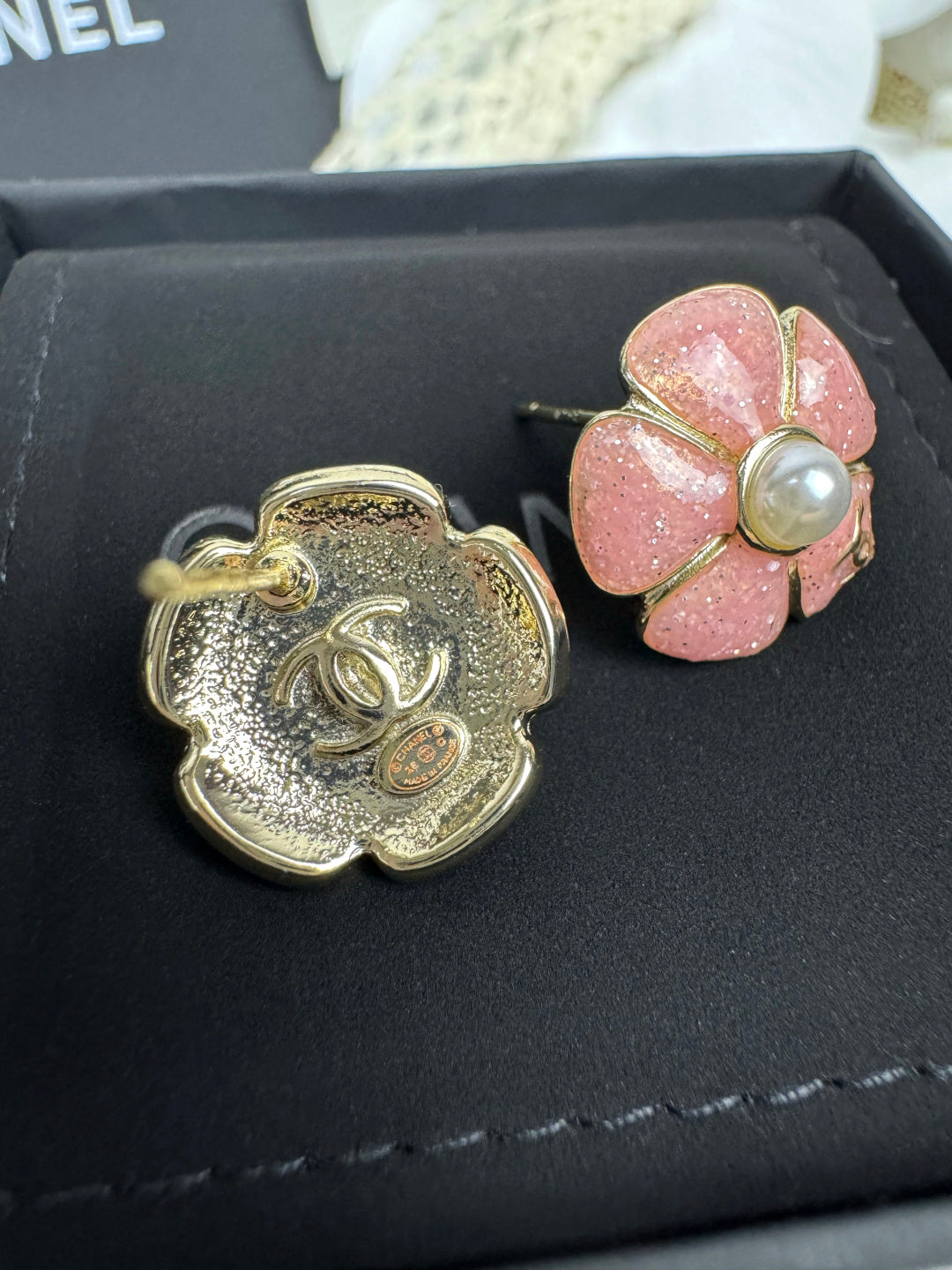 [⭐Maelin]26C Pink Camellia Pearl Enamel Stud Earrings