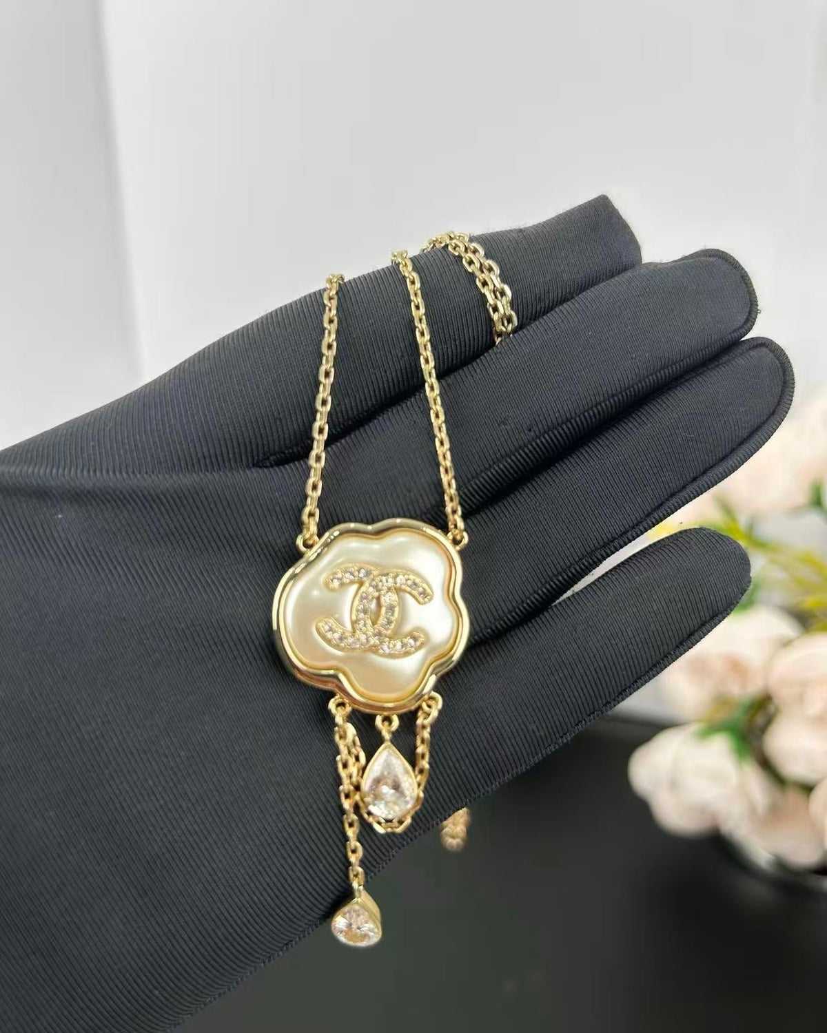 [⭐Maelin]Cloud Pearl Mother-of-Pearl Diamond Chain Pendant Necklace