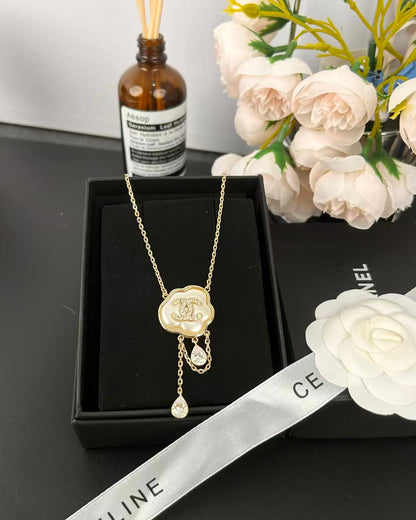 [⭐Maelin]Cloud Pearl Mother-of-Pearl Diamond Chain Pendant Necklace