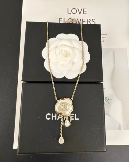 [⭐Maelin]Cloud Pearl Mother-of-Pearl Diamond Chain Pendant Necklace