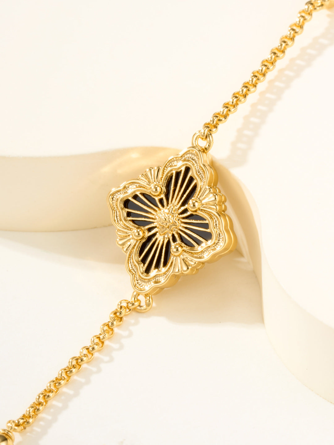[⭐Maelin]B.C.L ENAMELED One-Flower Bracelet（Various Colors)