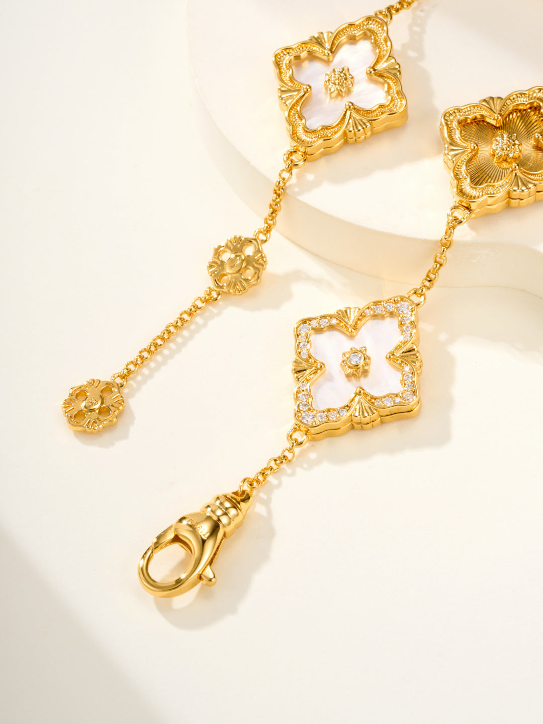[⭐Maelin]B.C.L ENAMELED Five-Flower Bracelet（Various Colors) BIG SIZE