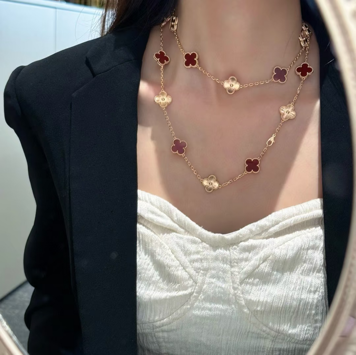 [⭐Maelin]CLOVER 20 MOTIFS LASER CARNELIAN NECKLACE