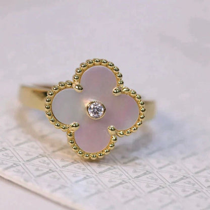 [⭐Maelin]CLOVER PINK MOP RING GOLD DIAMOND