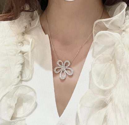 [⭐Maelin]FLOWERLACE NECKLACE FULL DIAMONDS