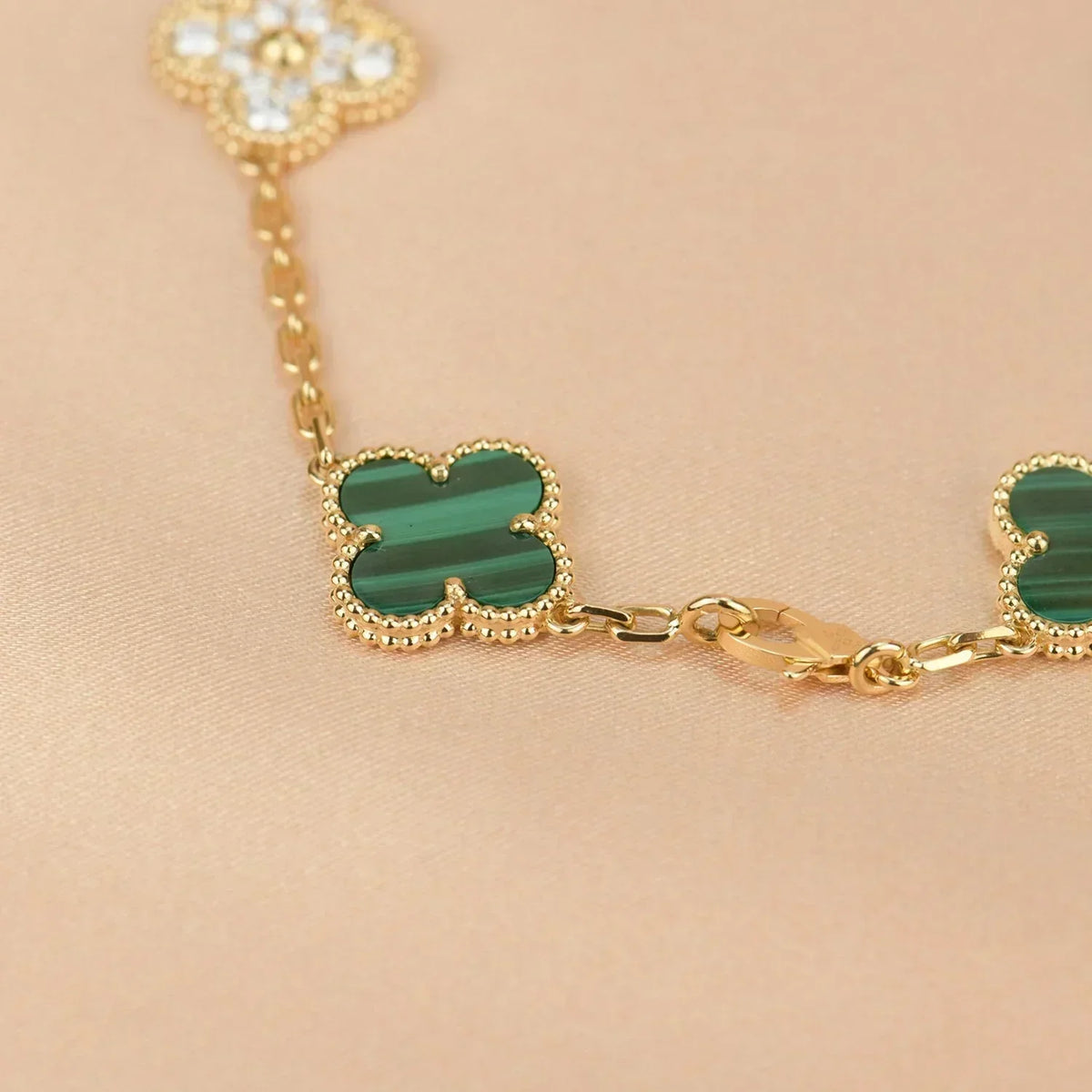 [⭐Maelin] CLOVER 5 MOTIF MALACHITE BRACELET COLLECTION