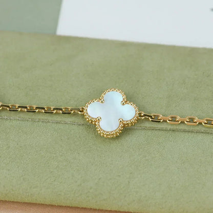 [⭐Maelin]CLOVER WHITE PEARL MOP 5 MOTIF BRACELET COLLECTION