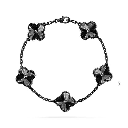 [⭐Maelin]CLOVER 5 MOTIF BLACK BRACELET