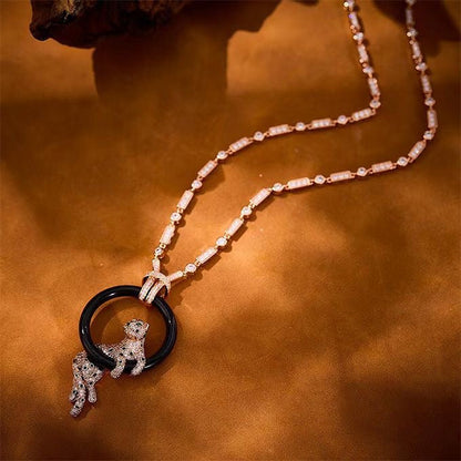 [⭐Maelin jewelrys]NEW BLACK CIRCLE PANTHER FULL DIAMOND NECKLACE