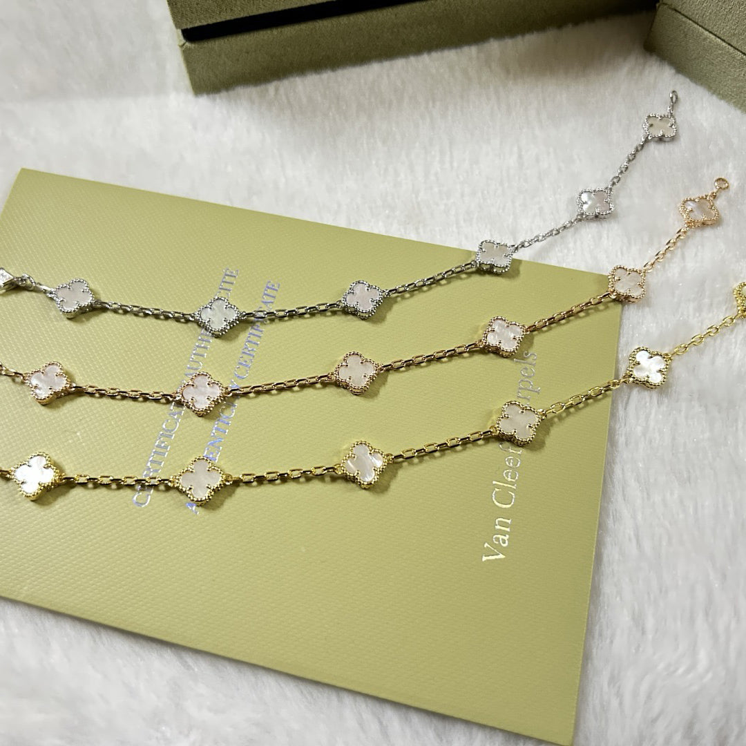 [⭐Maelin]CLOVER 6 MOTIF WHITE MOP BRACELET