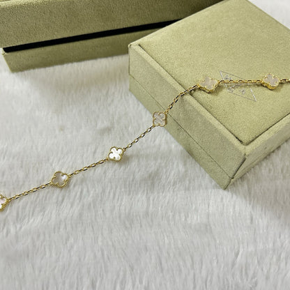 [⭐Maelin]CLOVER 6 MOTIF WHITE MOP BRACELET