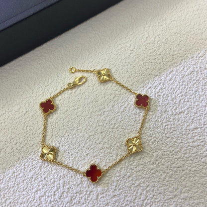 [⭐Maelin]CLOVER 6 MOTIF RED AGATE LASER BRACELET