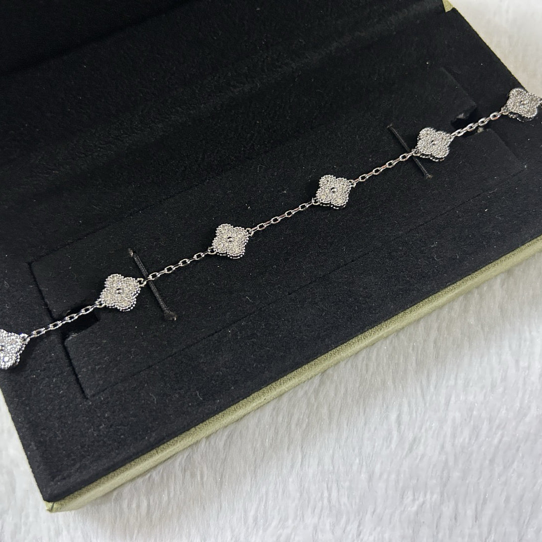 [⭐Maelin]CLOVER 6 MOTIF DIAMOND BRACELET