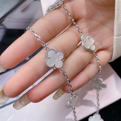 [⭐Maelin]CLOVER 10 MOTIFS WHITE MOTHER OF PEARL NECKLACE