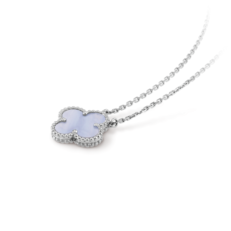 [⭐Maelin]CLOVER 15MM BLUE CHALCEDONY NECKLACE SILVER