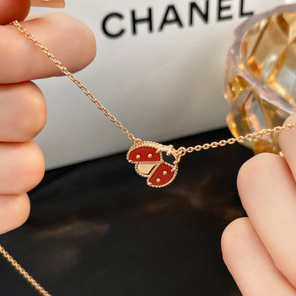 [⭐Maelin]LUCKY  CARNELIANS LADYBUG NECKLACE