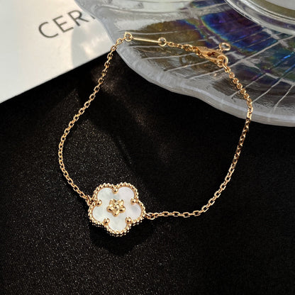 [⭐Maelin]LUCKY WHITE MOP PLUM BLOSSOM  BRACELET
