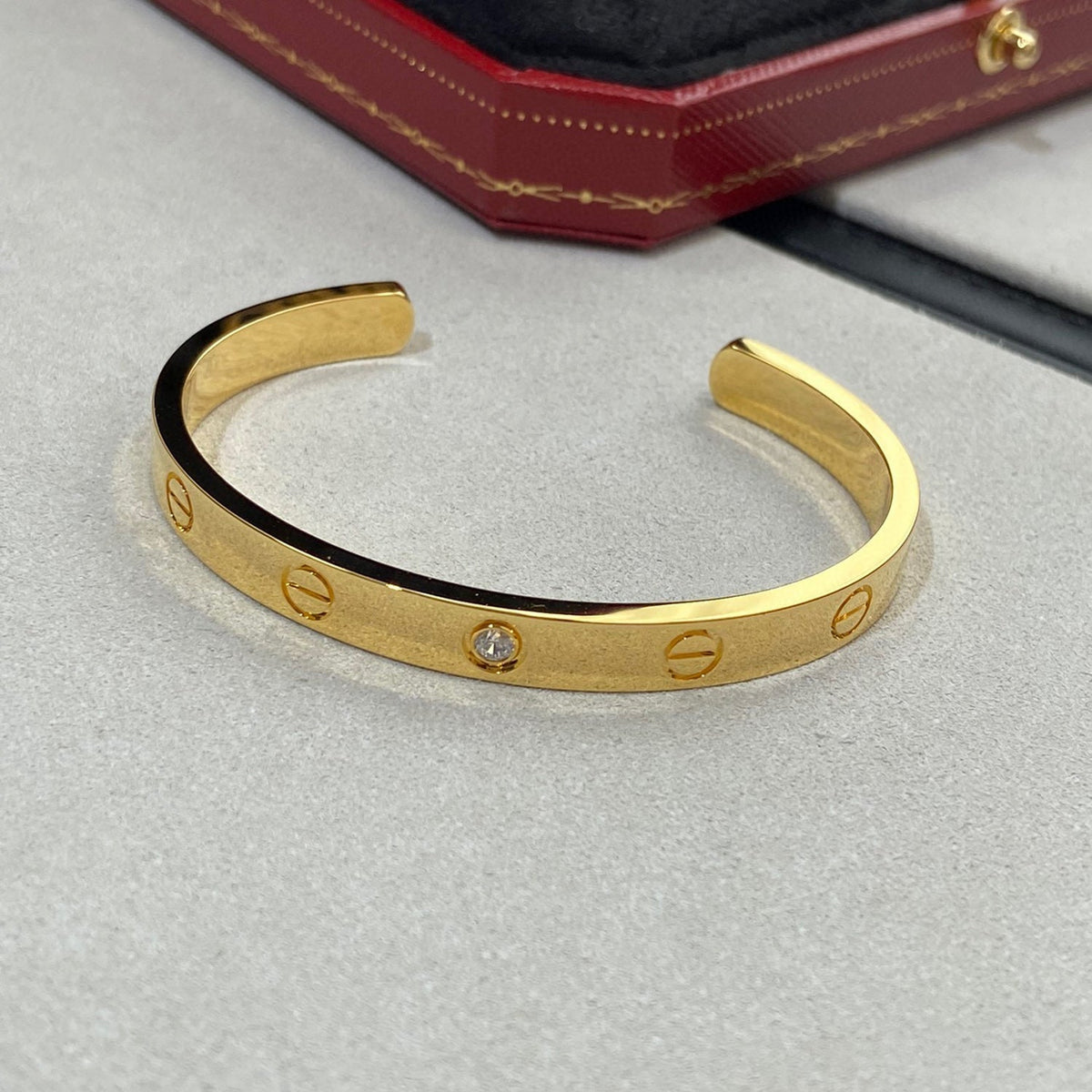[⭐Maelin]LOVE BRACELET 6.1MM 1 DIAMOND OPEN CUFF