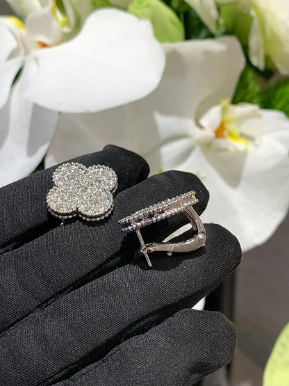 [⭐Maelin]CLOVER 20MM MOTIFS DIAMOND STUD EARRINGS SILVER