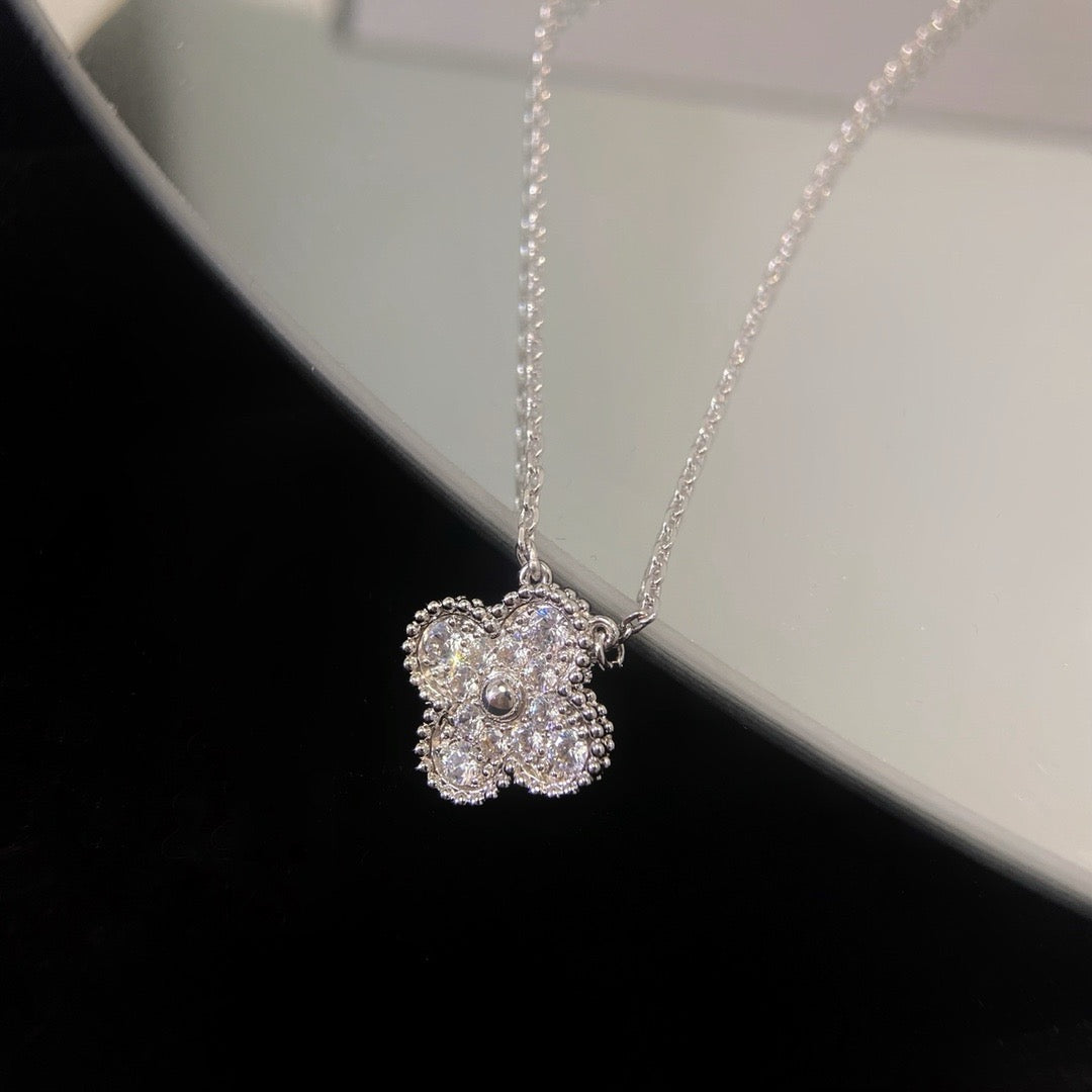 [⭐Maelin]CLOVER 15MM DIAMOND SINGLE FLOWER NECKLACE