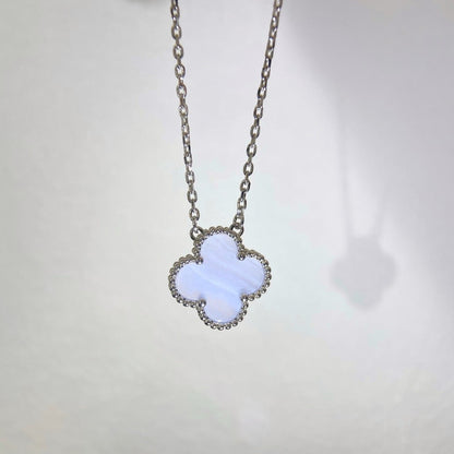 [⭐Maelin]CLOVER 15MM BLUE CHALCEDONY NECKLACE SILVER