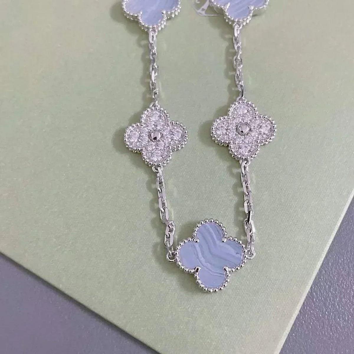 [⭐Maelin] CLOVER 5 MOTIF PURPLE CHALCEDONY BRACELET COLLECTION