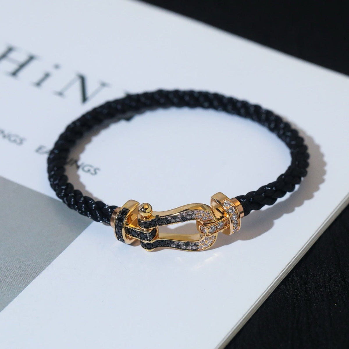 [⭐Maelin]FORCE LARGE HORSESHOE BLACK WHITE DIAMOND BRACELET ROSE GOLD