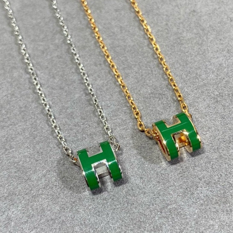 [⭐Maelin]POP H GREEN NECKLACE SILVER AND GOLD